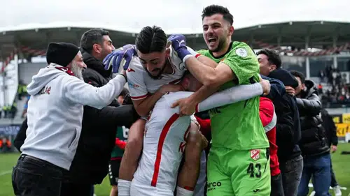 Konyaspor'un kiralık kalecisi, şampiyonlukta büyük rol oynadı