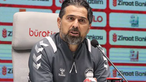 Konyaspor'da İlhan Palut, kupa zaferi sonrası konuştu! Camianın özlediği bir sonuç.