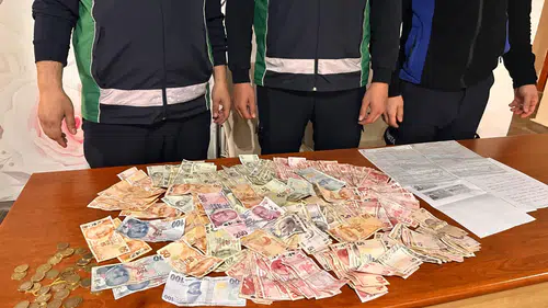 Konya’da dilencilere operasyon! 4 bin 410 TL’ye el konuldu