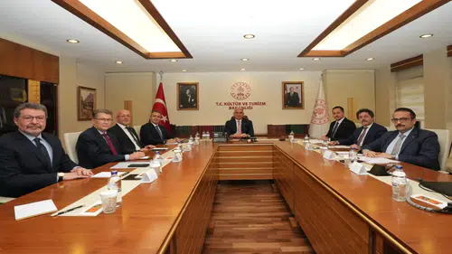 Karaman heyeti Ankara’da! Kültür ve dil projeleri ele alındı