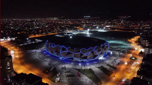 Otizm farkındalığı Konya’yı maviye boyadı