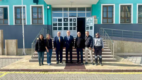 Konya Milletvekili'nden mezun olduğu okula ziyaret