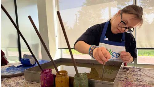 Engeller yerini renklere bıraktı: DOSD Meram’da sanat şöleni