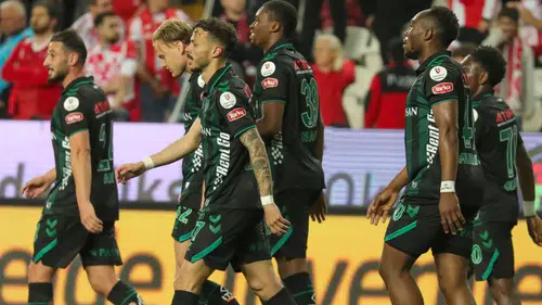 Ligin en formda ekibi olan Konyaspor’un yükselişi sürüyor