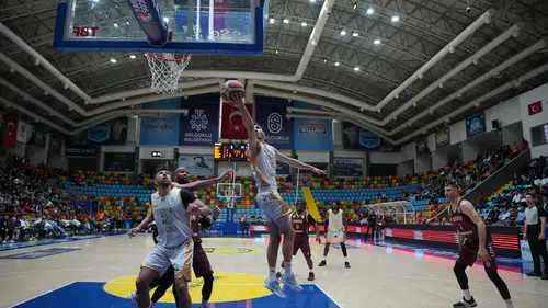 Konya Büyükşehir, evinde farklı mağlup