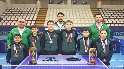 Konya'yı gururlandıran başarılar! Masa tenisi ve halterde rüzgar gibi
