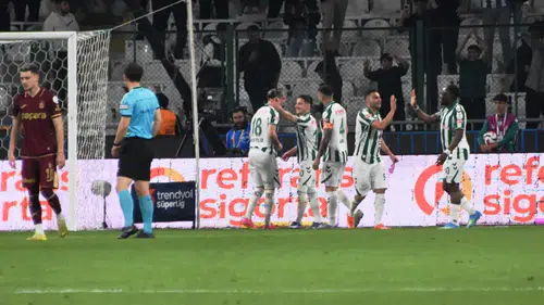 Konyasporlu oyuncu altın karmada