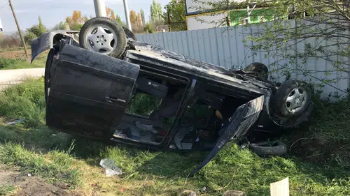 Konya’da trafik kazası! 3 araç birbirine girdi