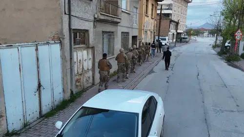 Konya'da şafak baskını! Tefecilik şebekesine büyük darbe
