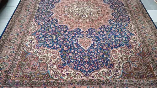 Konya’nın dünyaca ünlü halısı meclise taşındı!