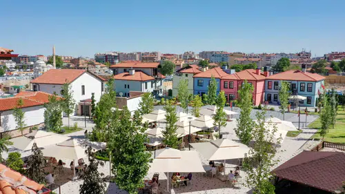 Konya'da tarihle iç içe olan kafe yeniden açıldı!