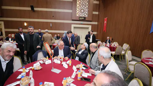 Karatay’da tarihi buluşma! Çeyrek asırlık teşkilat aynı karede