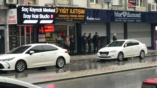 Konya’da kuyumcu soygunu! Kaçarken kaza yaptılar