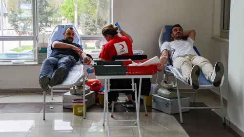 Konya'da örnek sosyal sorumluluk: Belediye personeli de kan verdi