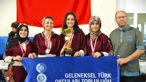Konya’nın okçuları hedefi 12’den vurdu: Şampiyonluk geldi