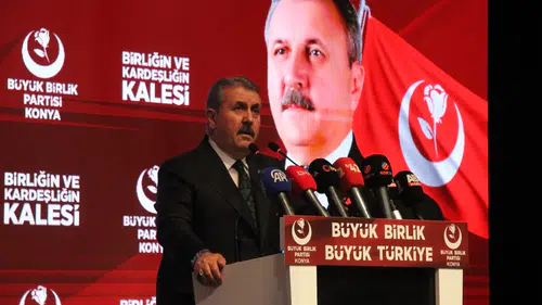 BBP Genel Başkanı Destici'den Konya'da sert açıklamalar! "Ellerini kırarız!"