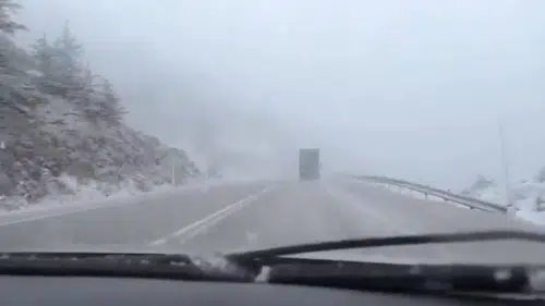 Kış geri döndü! Konya’da bahar ortasında kar