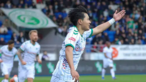 Konyaspor'un Güney Koreli oyuncusu ilki yaşadı