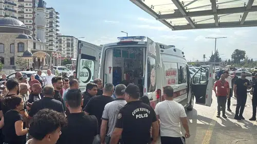 Seri cinayet başlattı! Kaçan zanlı aranıyor, 5 ölü-8 yaralı
