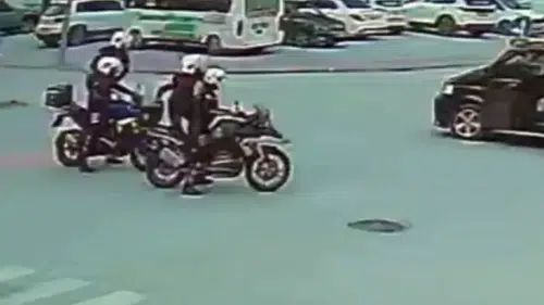 Konya'da boğazına yiyecek kaçan sürücü böyle kurtarıldı
