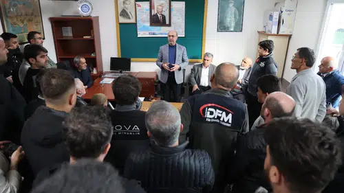 Konyalı Başkan mahalle mahalle geziyor! Talepleri ve sorunları dinliyor