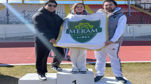 Oklar tam isabet etti! Meram Belediyespor’dan çifte başarı
