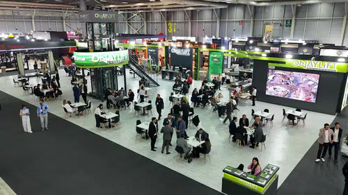 Onaylift’ten Türkiye’de bir ilk! Yerli oval kapılı elips asansör sistemi