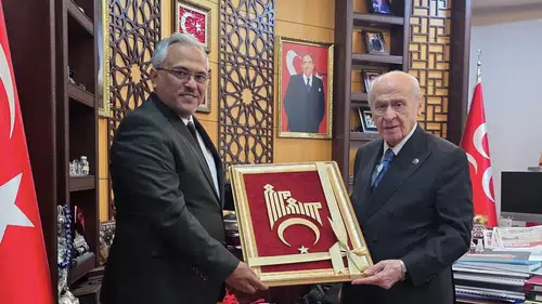 MHP Konya’da flaş yeni gelişme! Bahçeli istedi parti oluşturdu