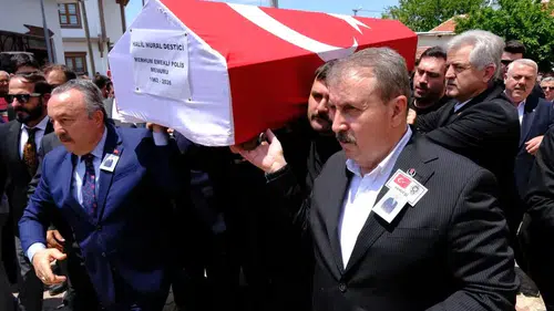 Mustafa Destici’nin acı günü! Tabuta omuz verdi