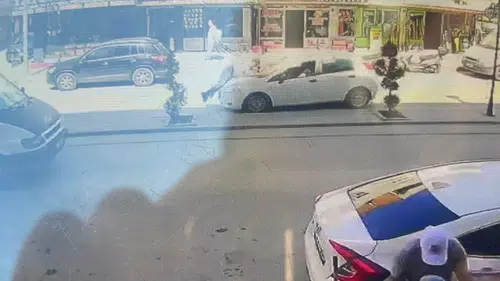 Karaman’da feci kaza! Yaşlı adam metrelerce savruldu