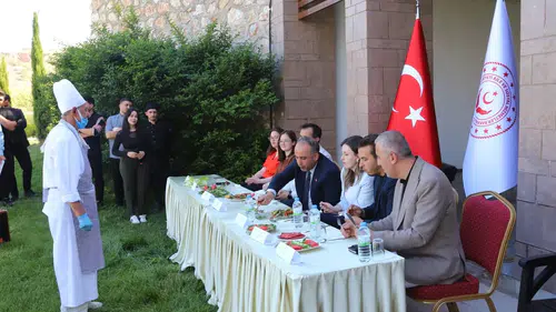 Konya’da huzurevinde Masterchef heyecanı!