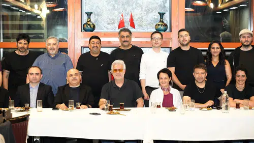 Tamer Karadağlı Konya’nın yemeklerine hayran kaldı! O mekana gitti