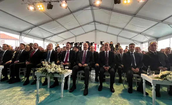 Konya’nın kalbindeki dönüşüm Bakan Kurum’un katılımı ile açıldı