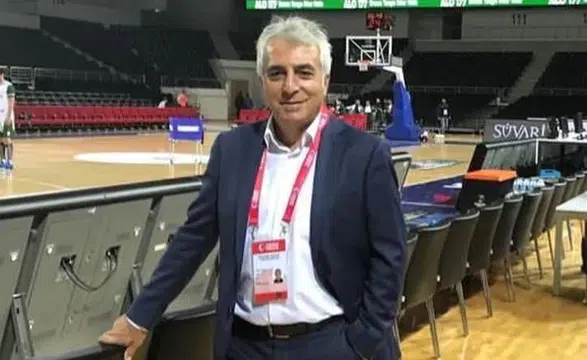 Konyalı ünlü basketbol adamı, federasyondaki görevini bıraktı