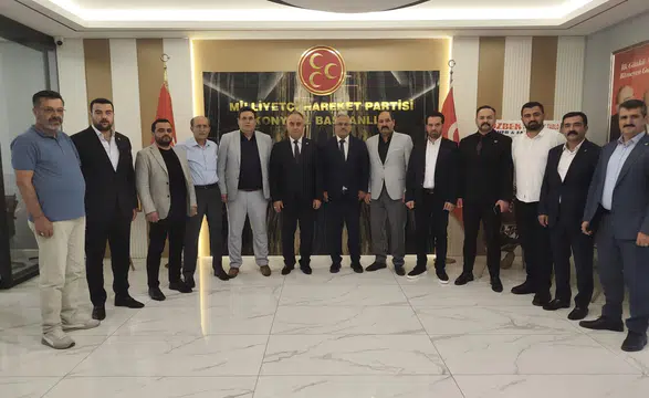 Konya’da dikkat çeken ziyaret! Görevden alınan başkan yerine gelen isimle buluştu