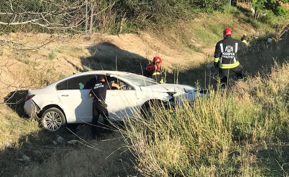 Konya'da otomobil şarampole uçtu! 1'i bebek 3 yaralı