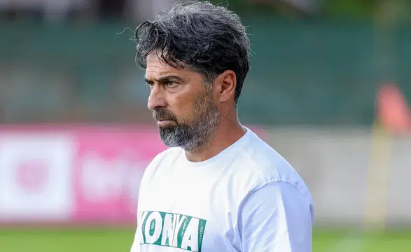 Konyaspor’da İlhan Palut, ligdeki rekabeti yorumladı