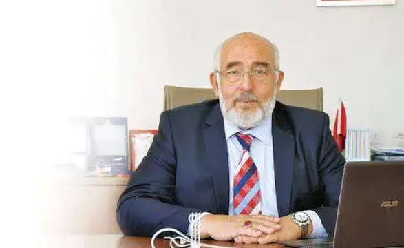 Konya'nın acı kaybı! Ünlü akademisyen hayatını kaybetti