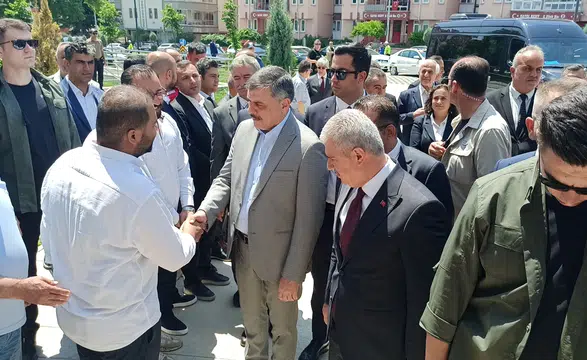 Konya'da yoğun program! İçişleri Bakanı Çiftçi esnaf ve vatandaşlarla buluştu