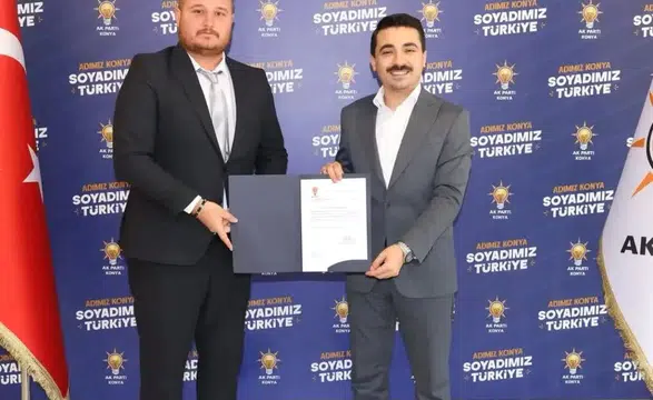 Konya siyasetinde flaş gelişme! Başkan değişti