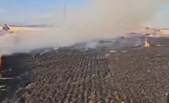 Konya’da çiftçinin bir yıllık emeği kül oldu!