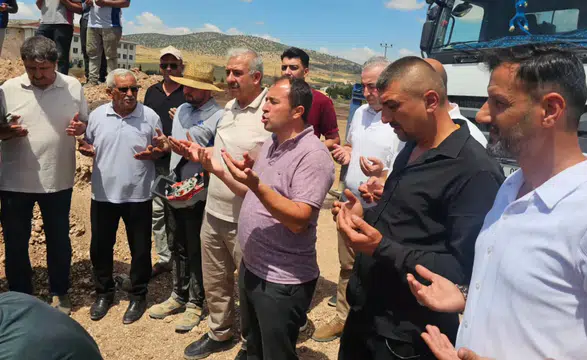 Konya’da konut sevinci! 60 dairelik projenin temeli atıldı