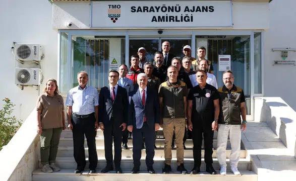 Konya'da hububat alımlarında son durum! Vali Akın sahaya indi