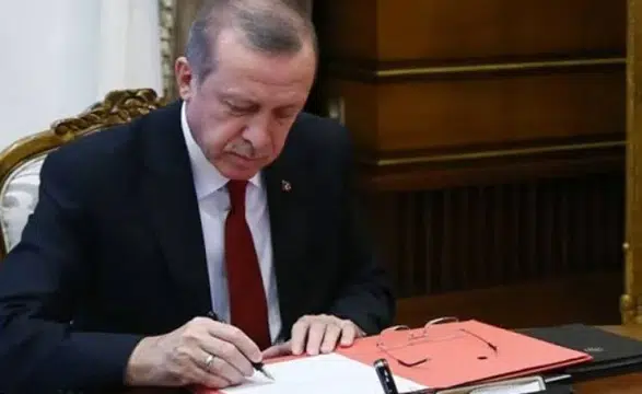 Erdoğan’dan gece yarısı kritik atamalar…