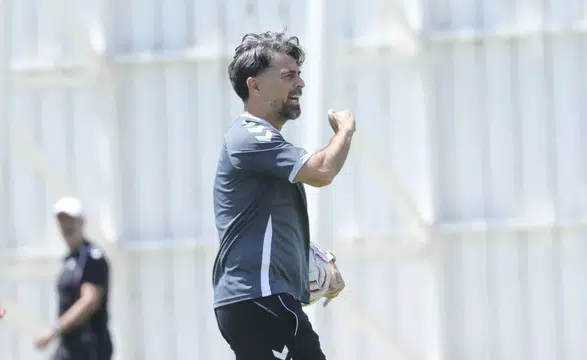 Konyaspor'da İlhan Palut'tan itiraf! Kötü yakalandık