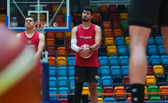 Konya Büyükşehir erken başladı