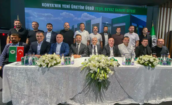 Konyaspor'da yeni futbol yapılanması! Başkan Atiker yeni kararları açıkladı