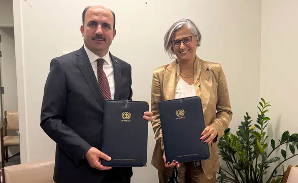 Başkan Altay New York’ta imzaladı! Konya için yeni dönem başlıyor