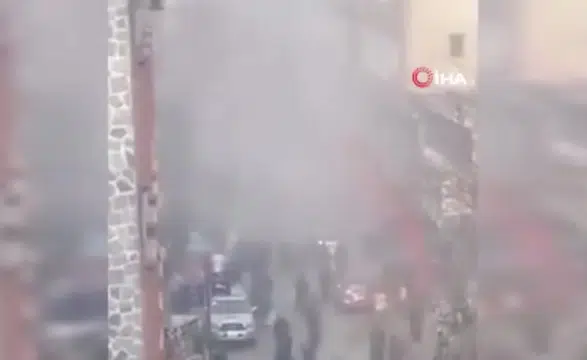 Otelde patlama! Çok sayıda kişi hayatını kaybetti (Video Haber)