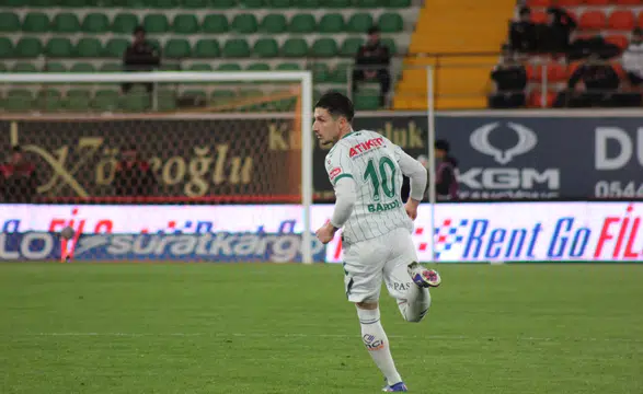 Konyaspor’da Enis Bardhi’den çarpıcı ifadeler! Hayatımız için oynuyoruz